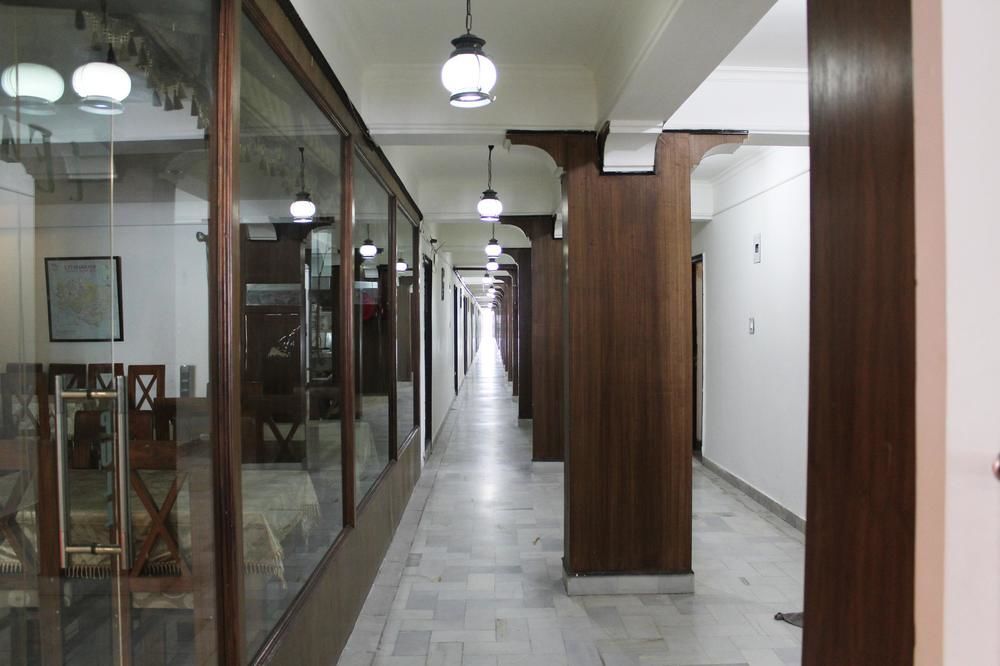 Oyo 1822 Hotel Ambassador Dehradun Exterior photo